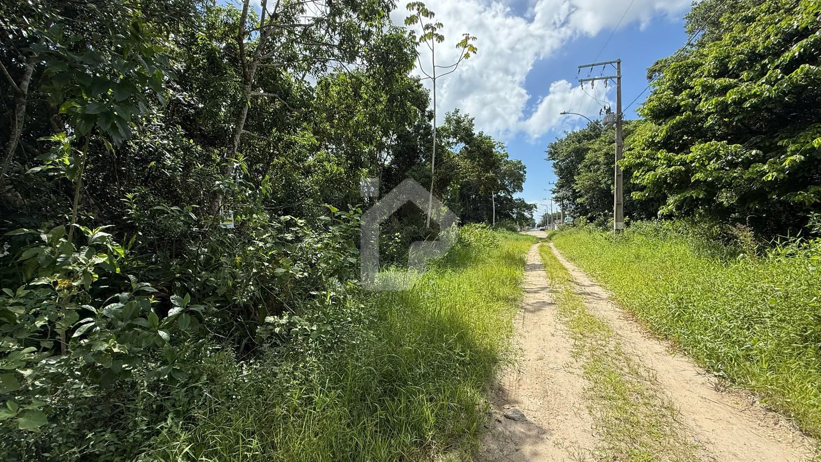 TERRENO GERVÁSIO